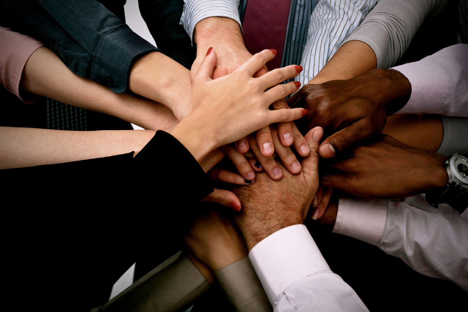 Hands together foto website Hands together foto website